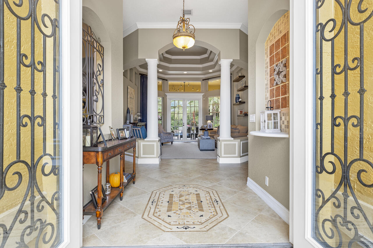 15530 Rolling Meadows Circle Wellington, FL 33414 - Photo 4 of 47 RWS_2362