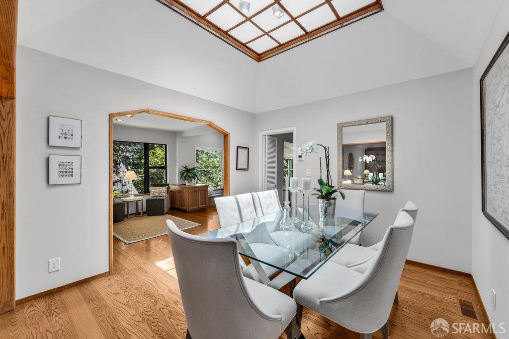 35 Ardilla Road Orinda, CA 94563 - Photo 14 of 94 Gallery Image 14