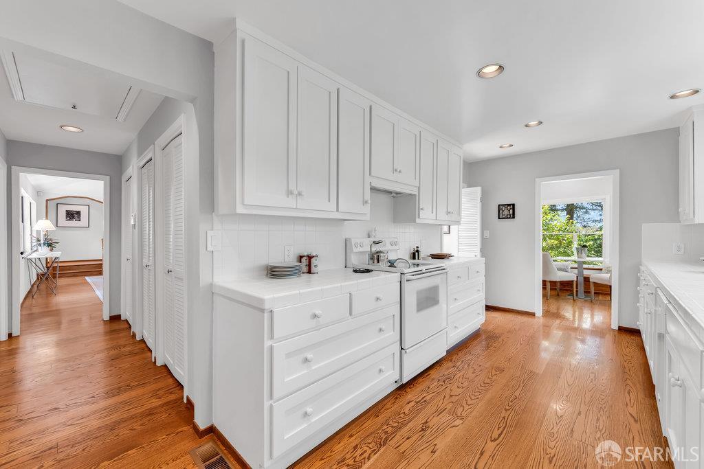 35 Ardilla Road Orinda, CA 94563 - Photo 31 of 94 Gallery Image 31