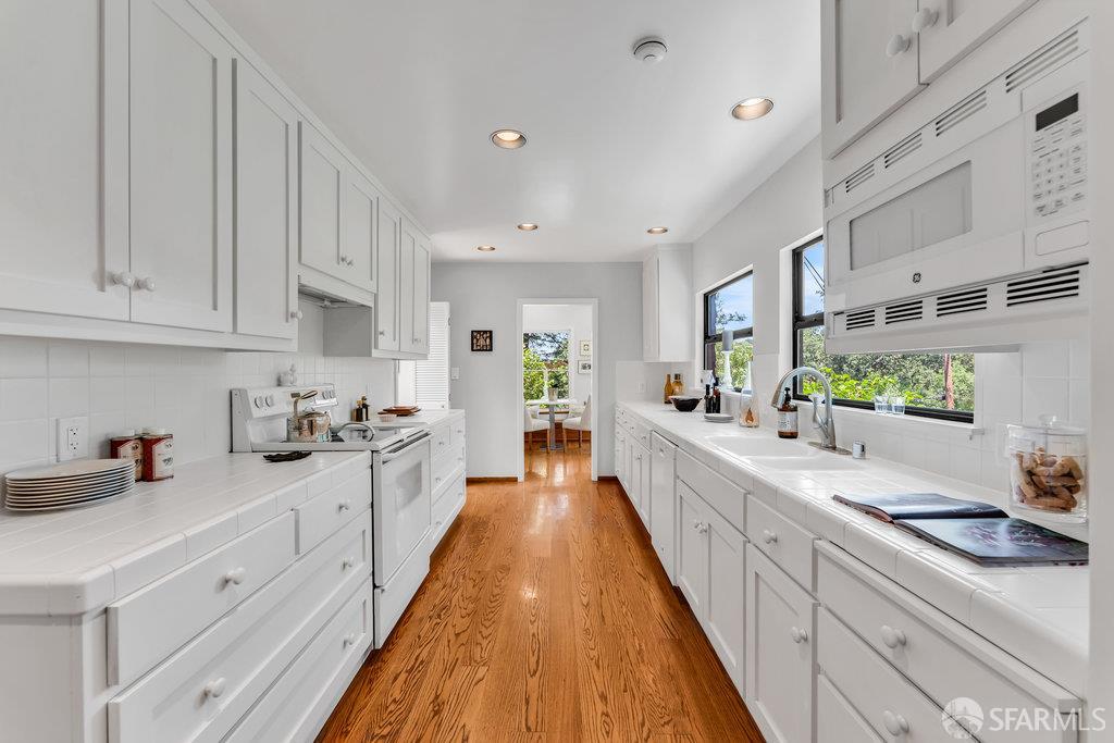 35 Ardilla Road Orinda, CA 94563 - Photo 32 of 94 Gallery Image 32