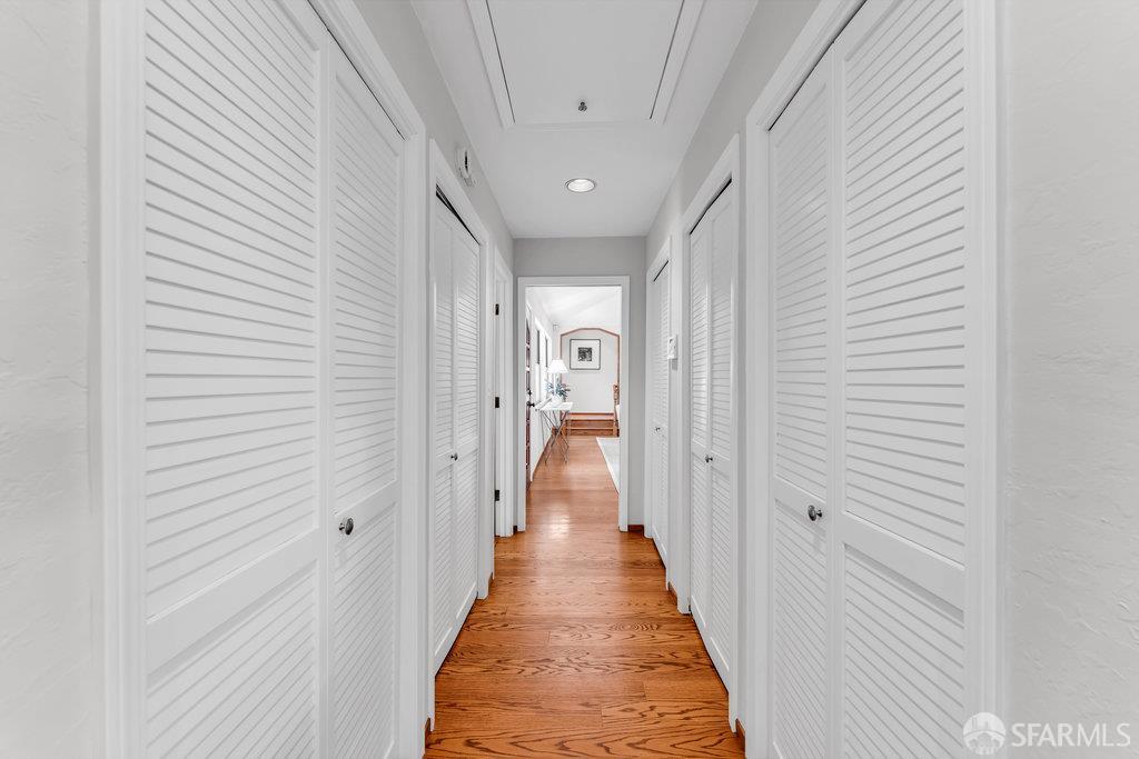 35 Ardilla Road Orinda, CA 94563 - Photo 38 of 94 Gallery Image 38