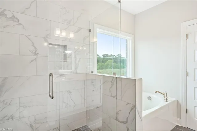 $599,900 | 3701 Pasture View Drive, Summerfield, NC 27358