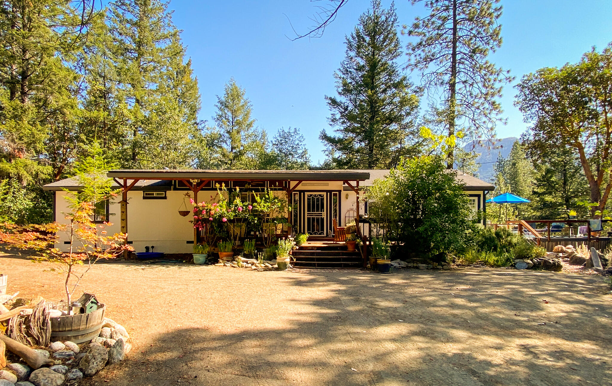 361 Senger Road Junction City, CA 96048 - Photo 1 of 39 Home Sweet Home!