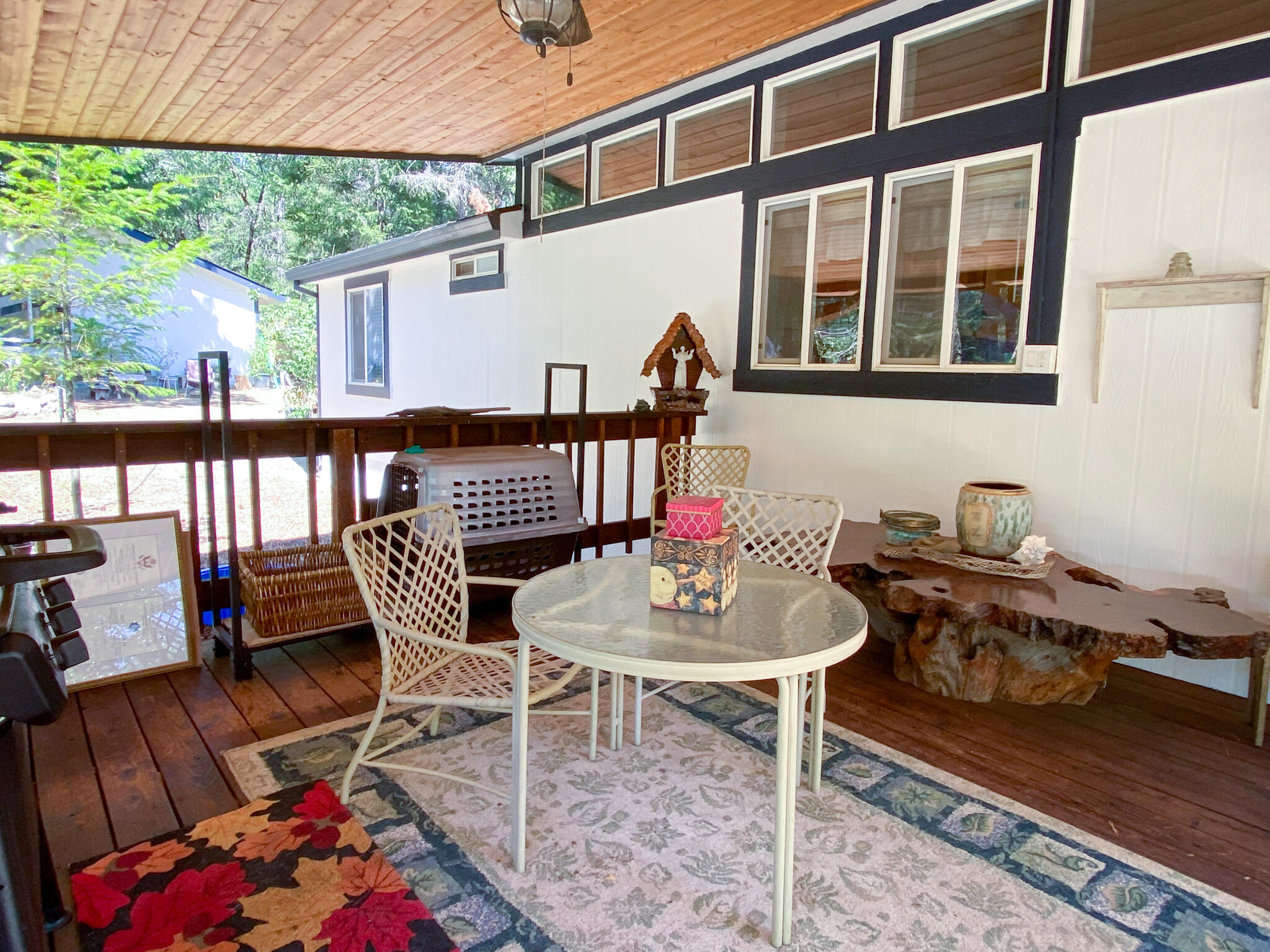 361 Senger Road Junction City, CA 96048 - Photo 25 of 39 Outdoor Dining Under Cover