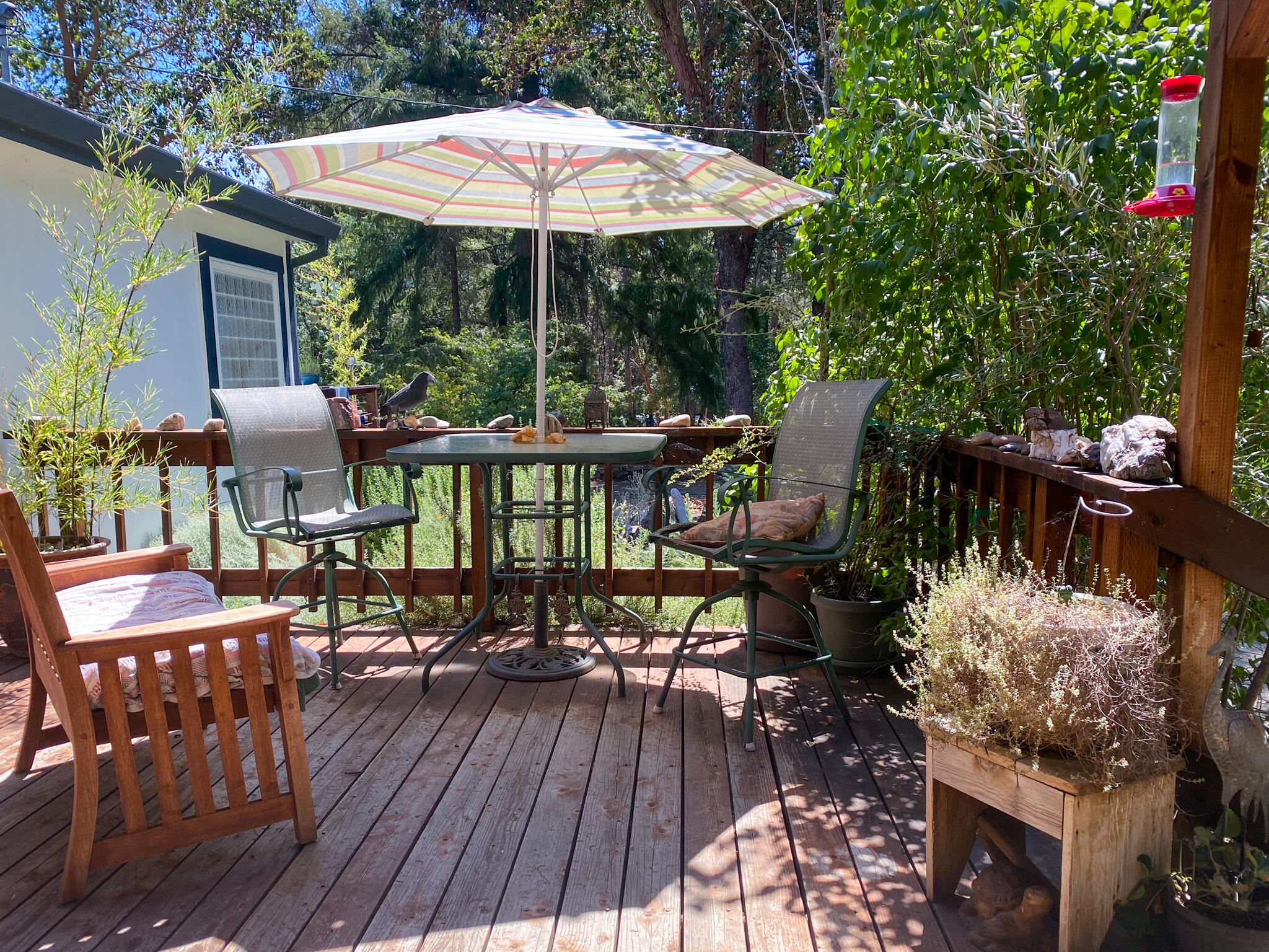 361 Senger Road Junction City, CA 96048 - Photo 26 of 39 Outdoor Dining