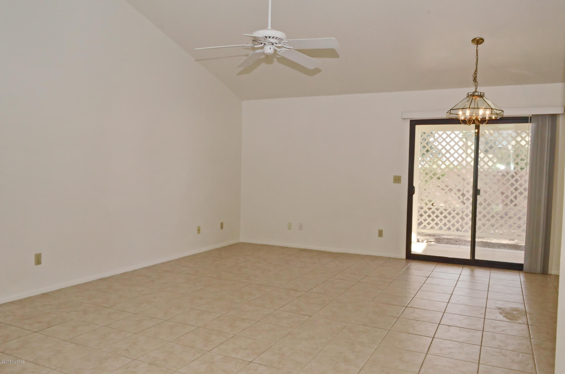 440 South Ridgefield Avenue Tucson, AZ 85748 - Photo 15 of 24
