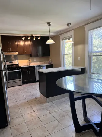 $3,900 | 1312 Hope Street, Unit 2, Stamford, CT 06907