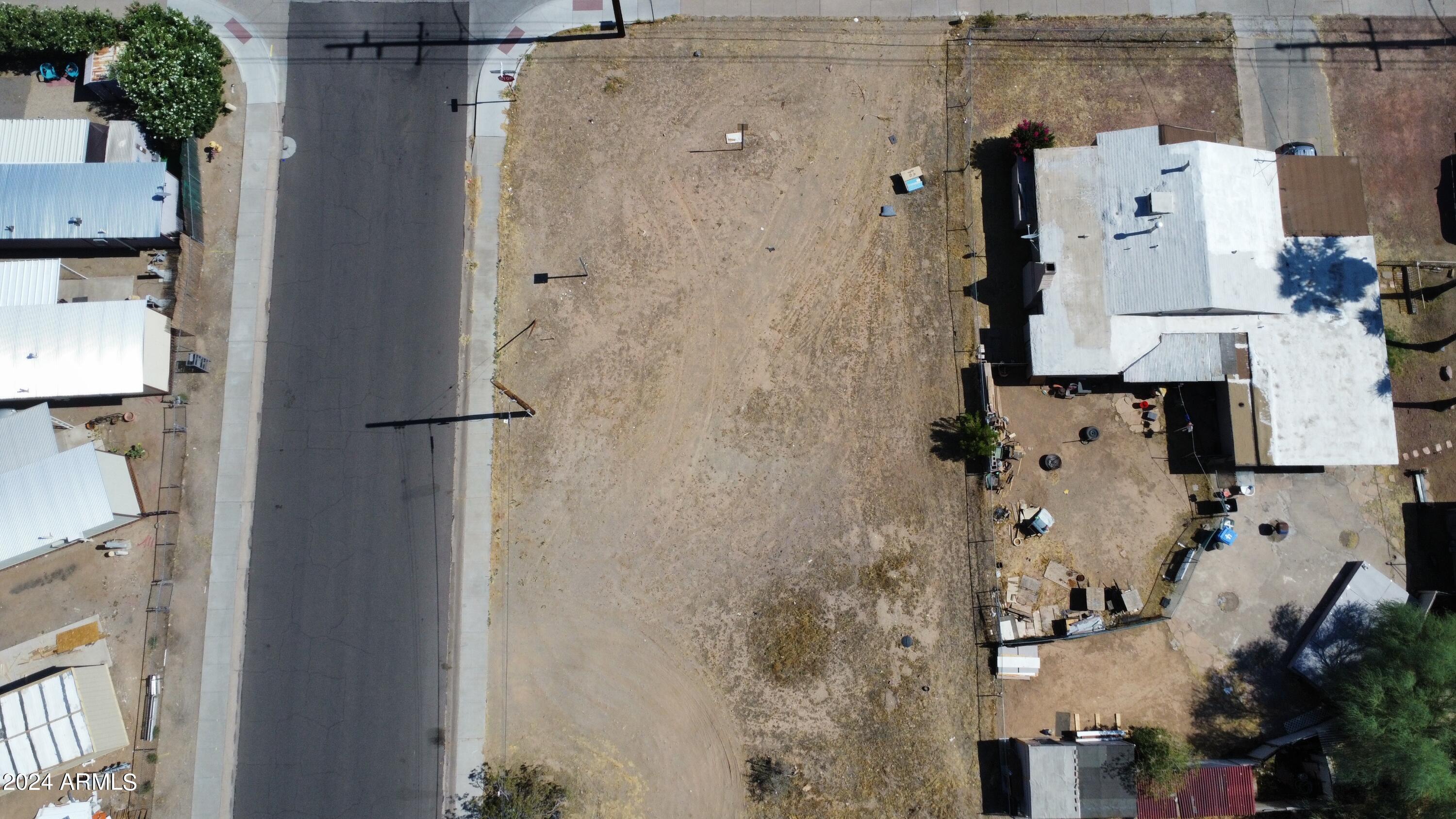 732 East Mountain View Road, Unit 10 Phoenix, AZ 85020 - Photo 8 of 9 LGFR9563