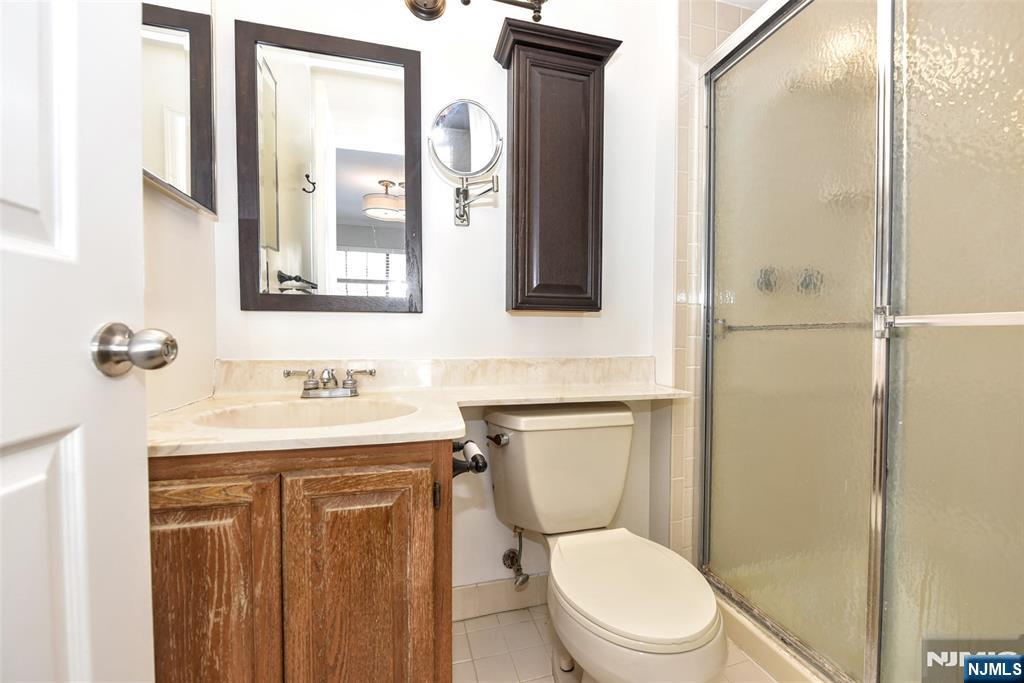 3707 Mark Twain Way Mahwah, NJ 07430 - Photo 15 of 26