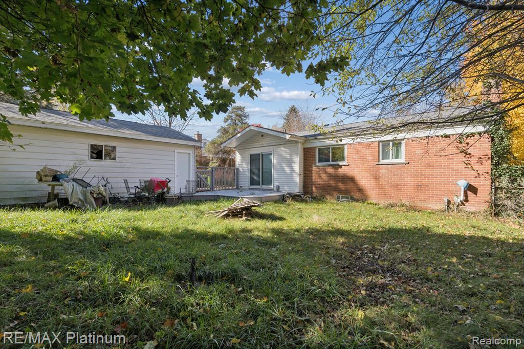 1149 Parallel Street Fenton, MI 48430 - Photo 4 of 12