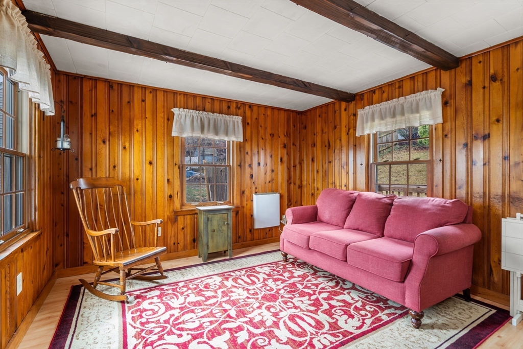 40 Colby Avenue Worcester, MA 01605 - Photo 17 of 32