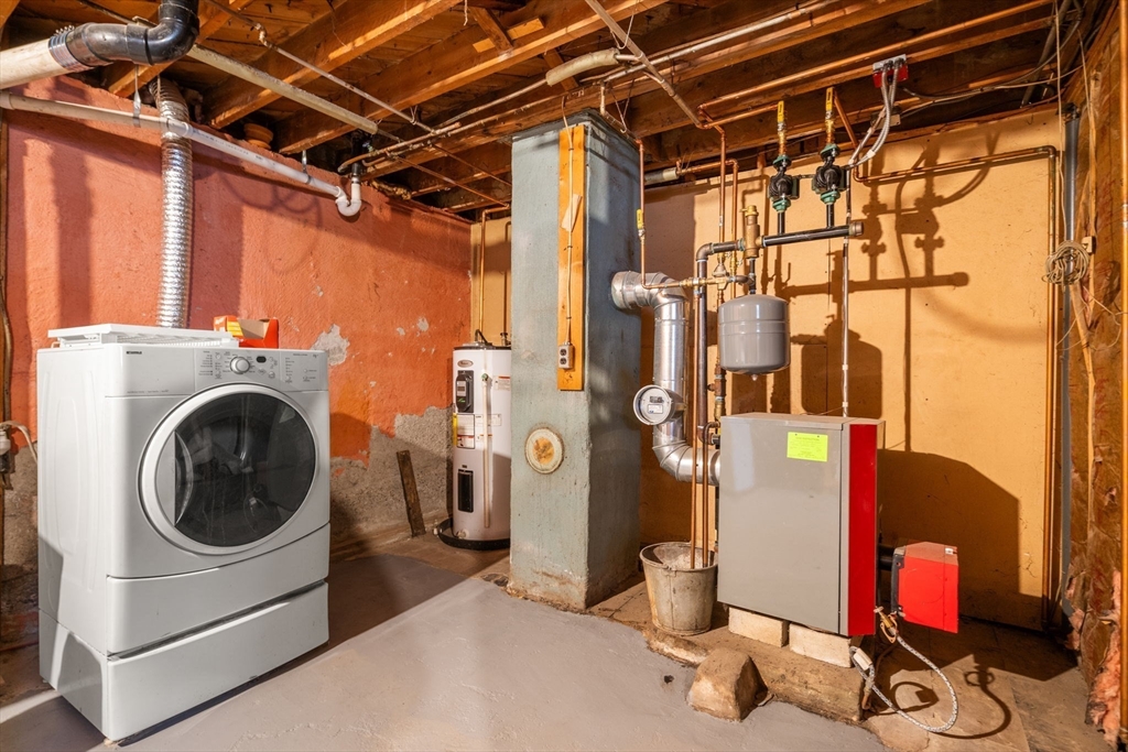 40 Colby Avenue Worcester, MA 01605 - Photo 28 of 32