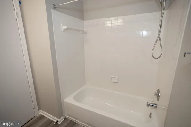 $2,142 | 16326 Taconic Circle, Dumfries, VA 22025