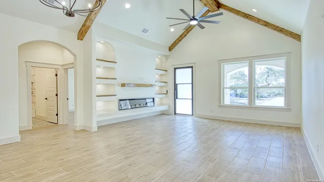 $398,000 | 1207 Tanglewood Trail, Spring Branch, TX 78070