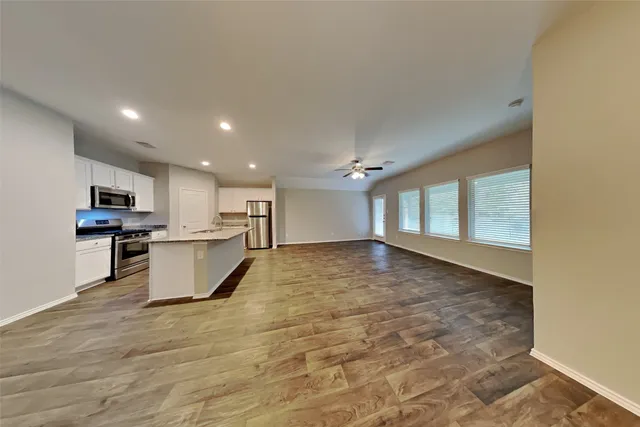 $2,195 | 7139 St Kitts Drive, Conroe, TX 77304