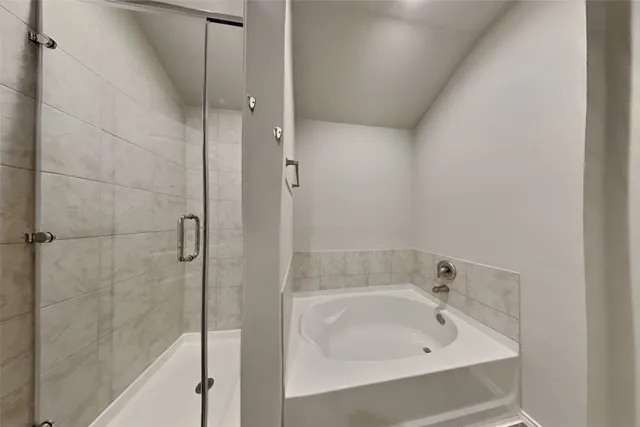 $2,195 | 7139 St Kitts Drive, Conroe, TX 77304