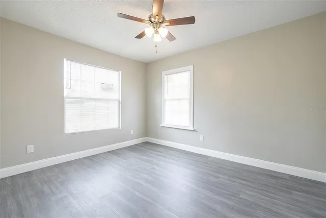 $1,995 | 2402 West North B Street, Tampa, FL 33609