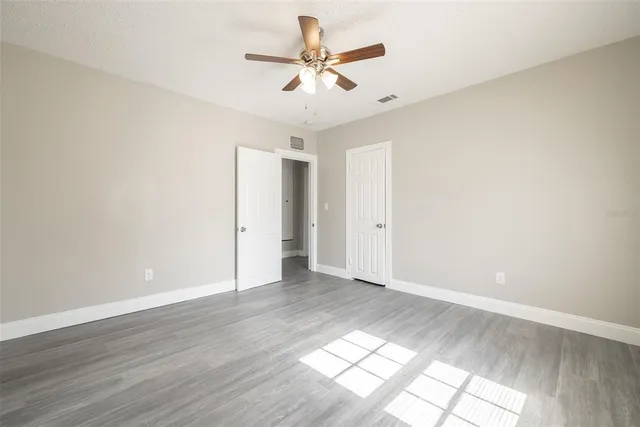 $1,995 | 2402 West North B Street, Tampa, FL 33609