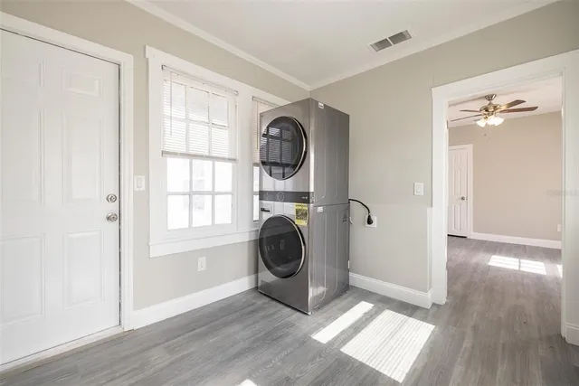 $1,995 | 2402 West North B Street, Tampa, FL 33609