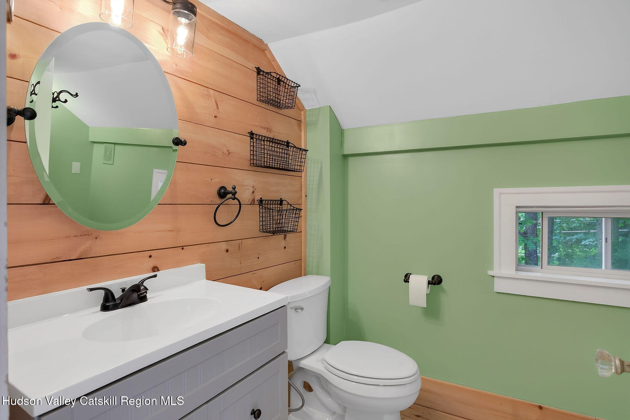 390 Water Street Road Hudson, NY 12534 - Photo 21 of 33 0047-bathroom-two