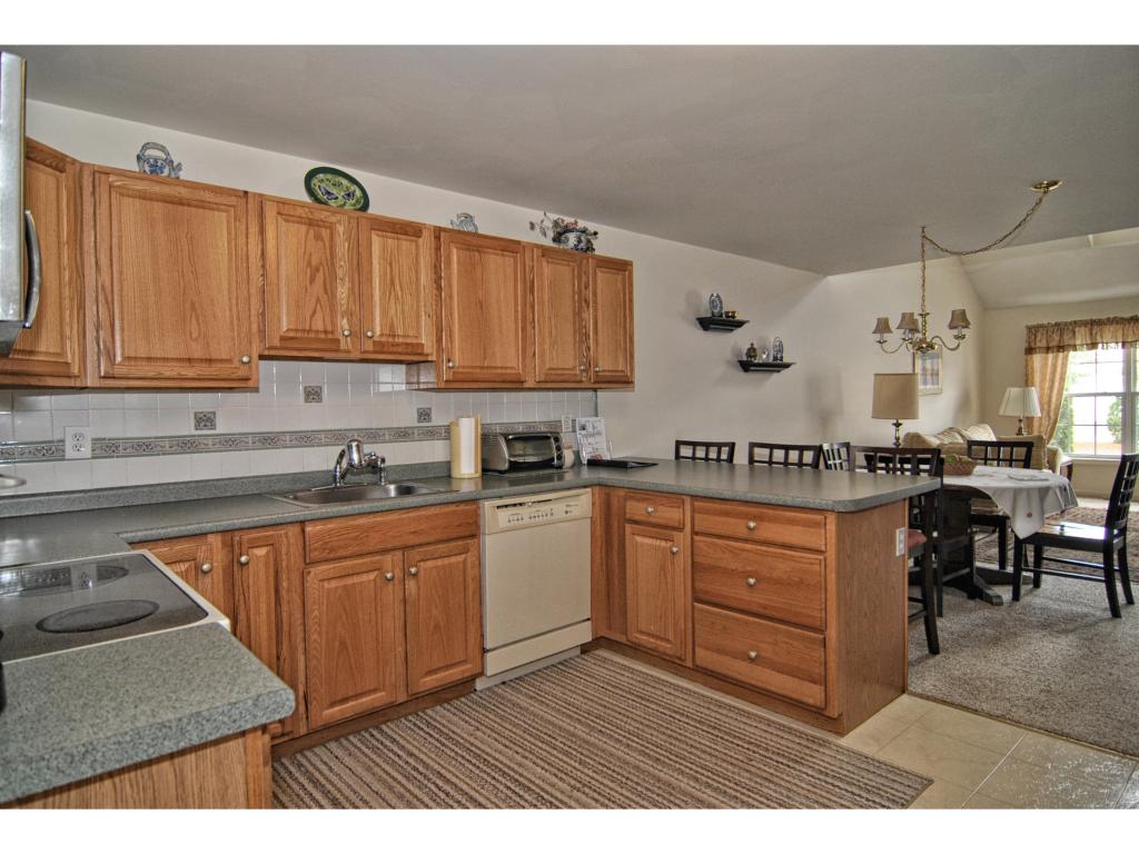 5 Pleasant Street, Unit 5 Windham, NH 03087 - Photo 8 of 24
