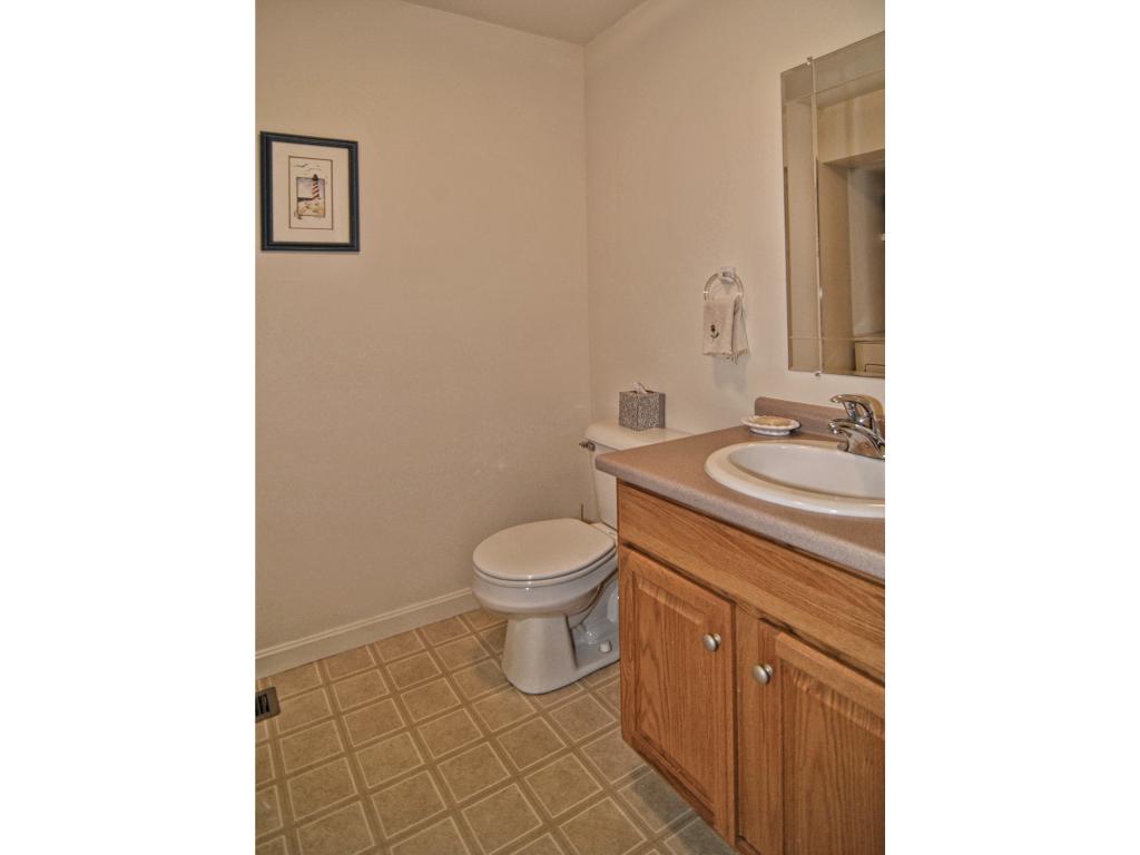 5 Pleasant Street, Unit 5 Windham, NH 03087 - Photo 10 of 24