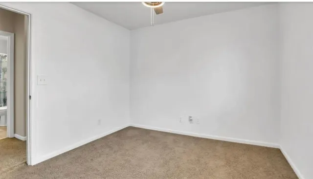 $2,835 | 9412 Viridian Way, Unit 2, Elk Grove, CA 95624