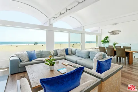 $8,999,999 | 3806 Ocean Front Walk, Marina del Rey, CA 90292
