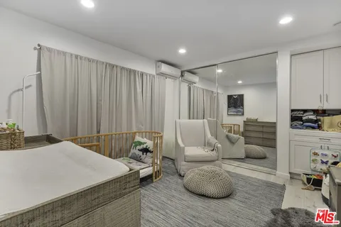 $8,999,999 | 3806 Ocean Front Walk, Marina del Rey, CA 90292