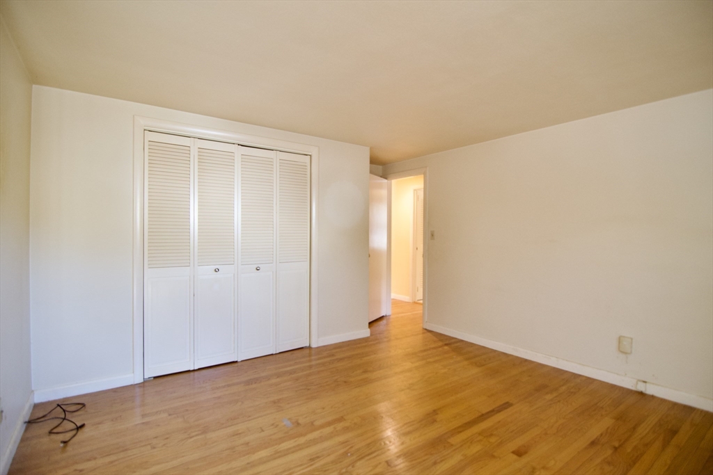 78 Meadow Road East Longmeadow, MA 01028 - Photo 35 of 42