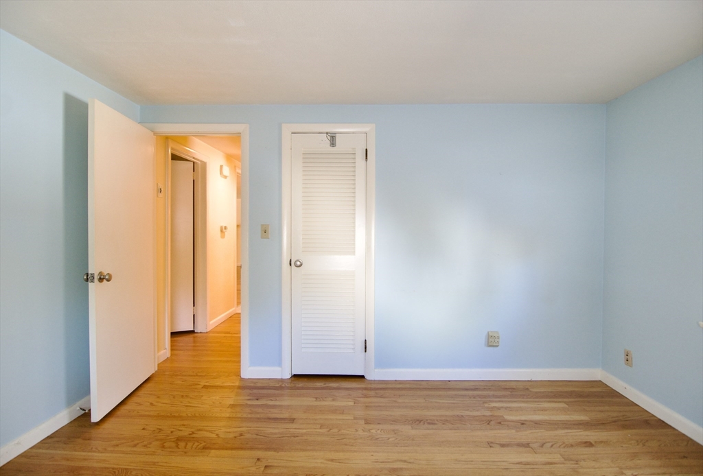 78 Meadow Road East Longmeadow, MA 01028 - Photo 39 of 42