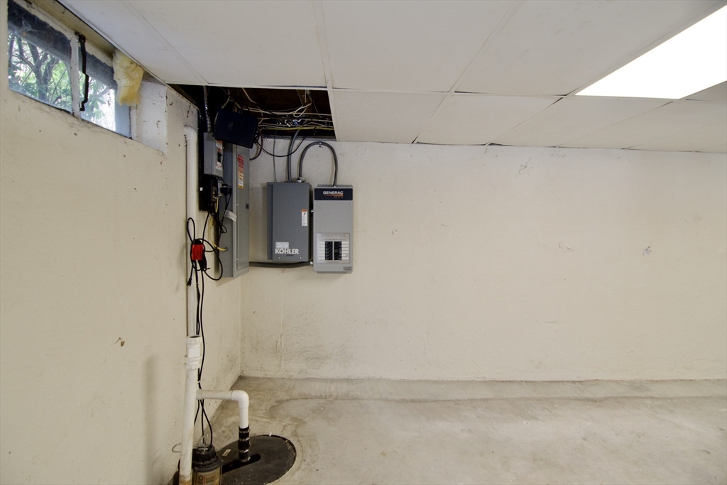 78 Meadow Road East Longmeadow, MA 01028 - Photo 42 of 42