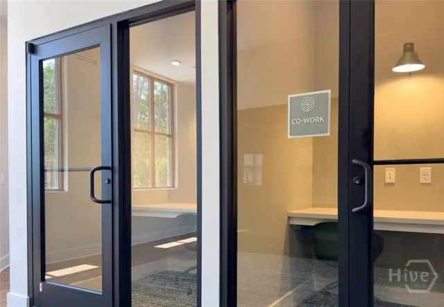 $1,894 | 5670 Ogeechee Road, Unit DOGWOOD, Savannah, GA 31405