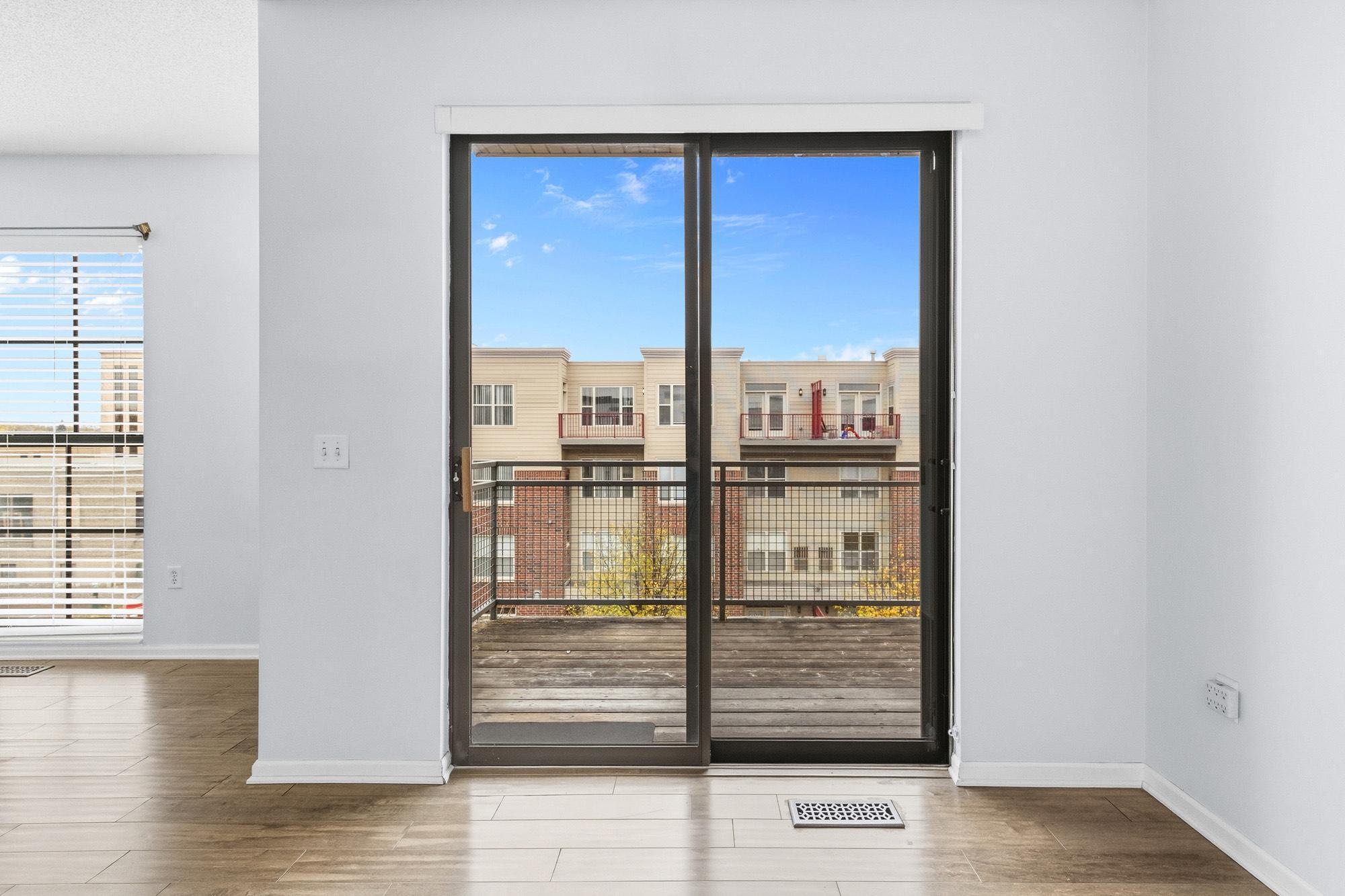 2566 Ellis Avenue, Unit 405 St. Paul, MN 55114 - Photo 11 of 19