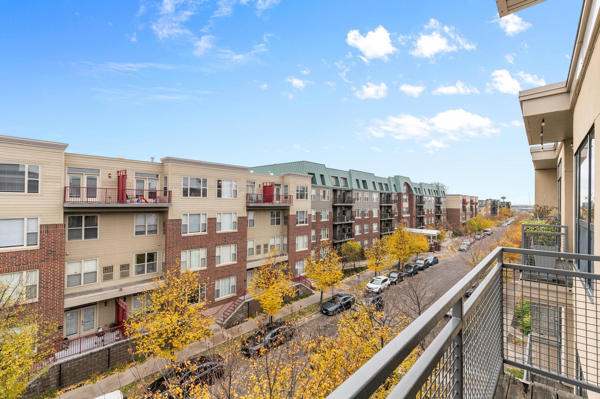 2566 Ellis Avenue, Unit 405 St. Paul, MN 55114 - Photo 13 of 19