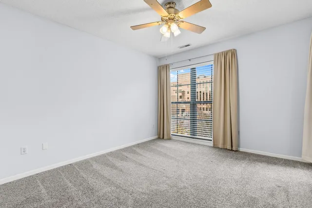 $319,000 | 2566 Ellis Avenue, Unit 405, St. Paul, MN 55114