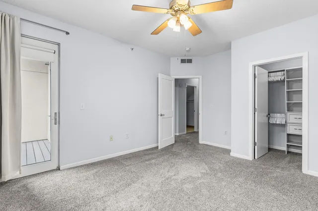 $319,000 | 2566 Ellis Avenue, Unit 405, St. Paul, MN 55114