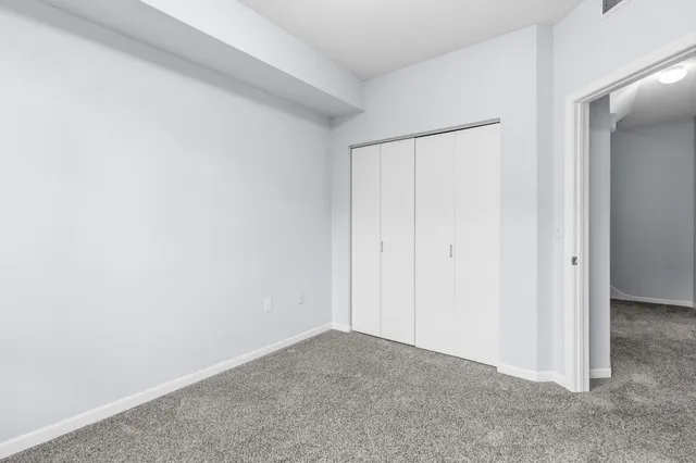 $319,000 | 2566 Ellis Avenue, Unit 405, St. Paul, MN 55114