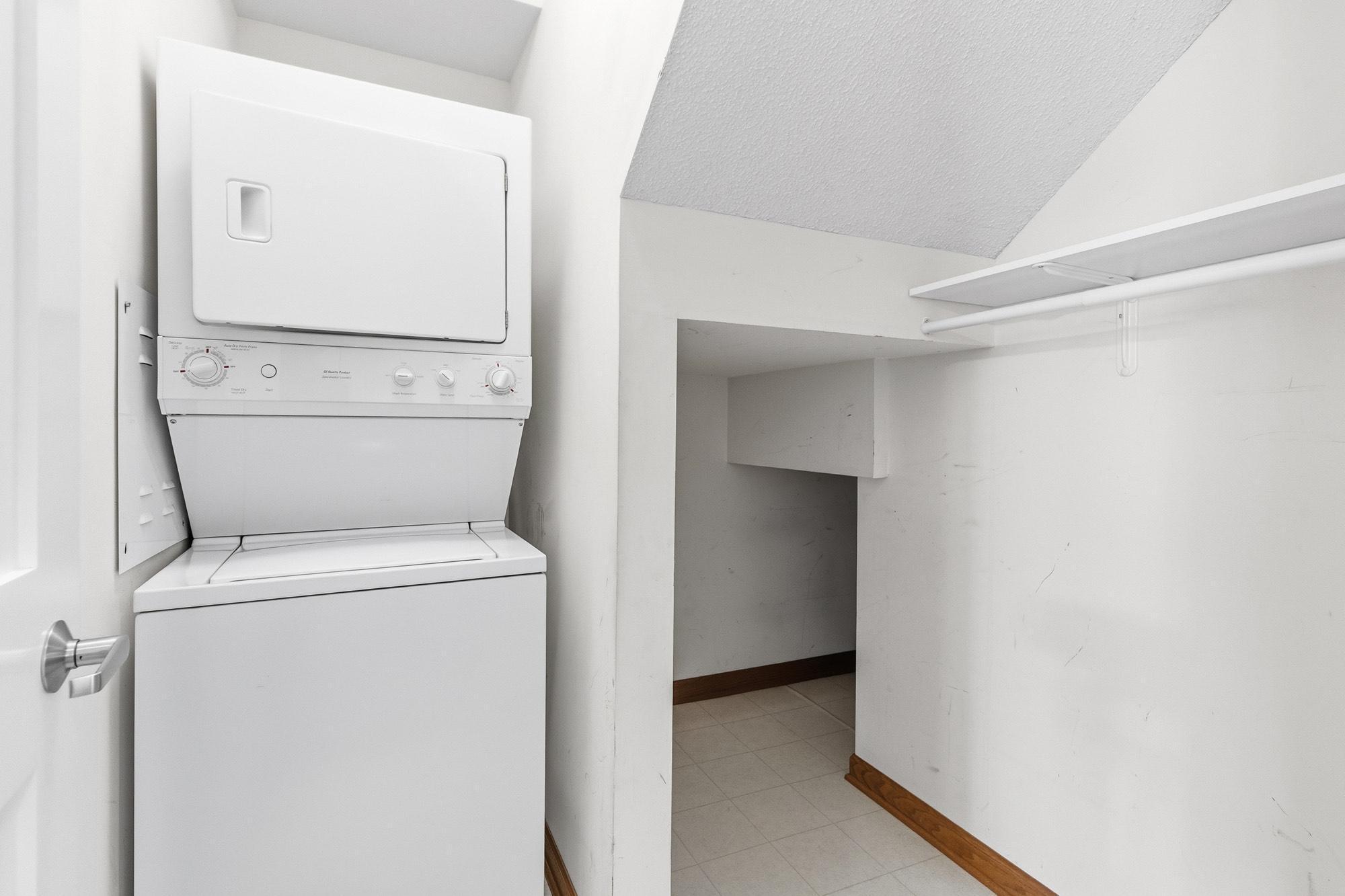 2566 Ellis Avenue, Unit 405 St. Paul, MN 55114 - Photo 17 of 19