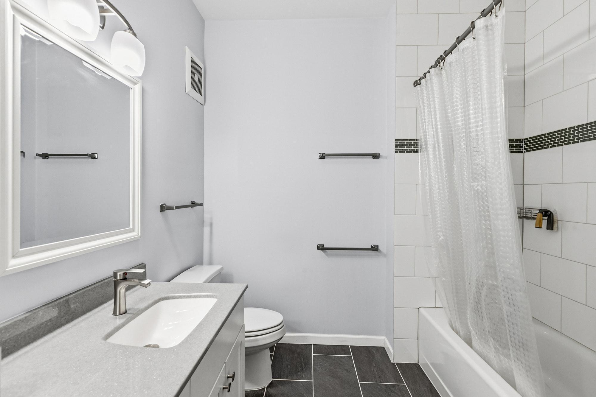 2566 Ellis Avenue, Unit 405 St. Paul, MN 55114 - Photo 18 of 19