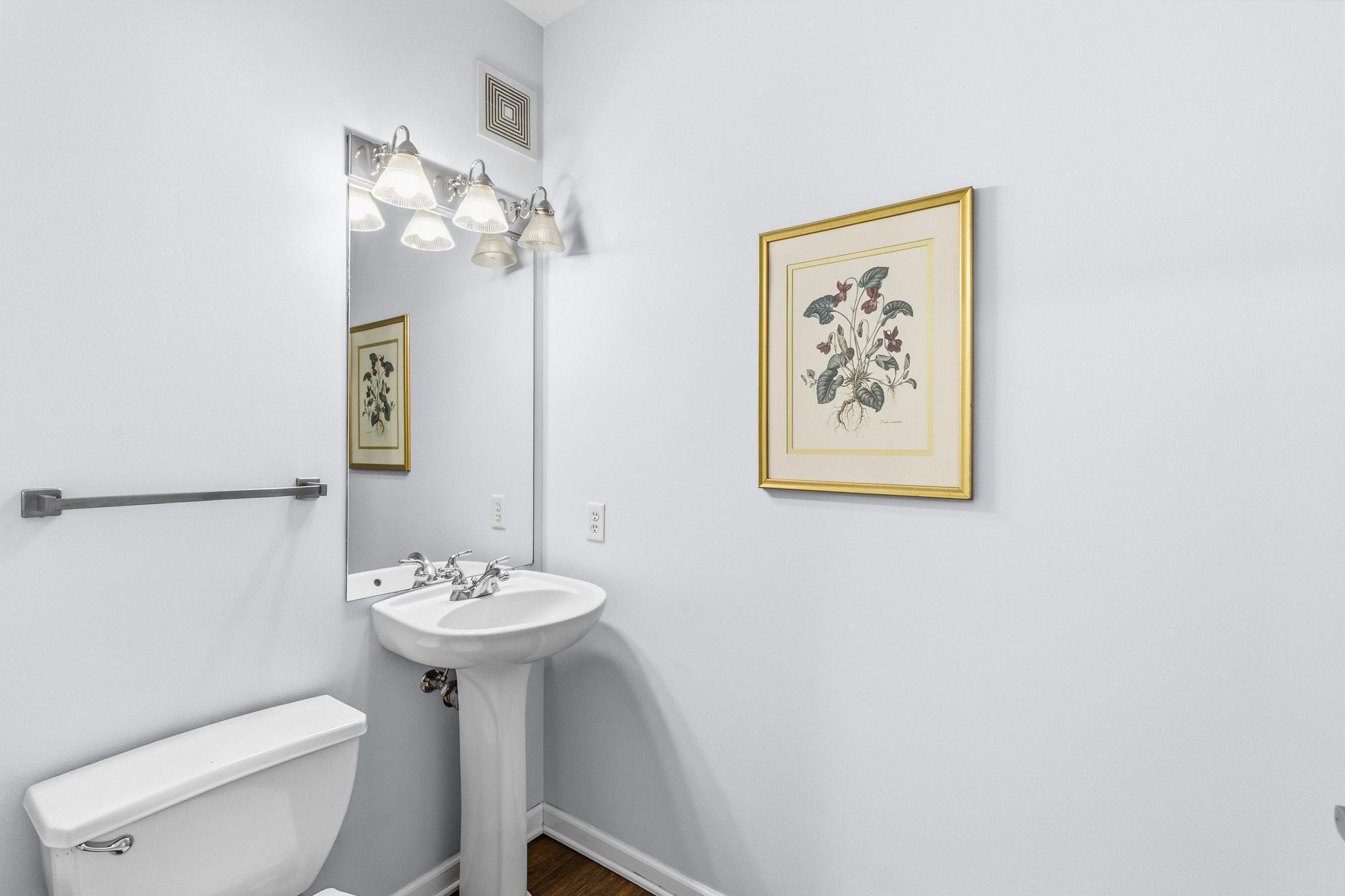 2566 Ellis Avenue, Unit 405 St. Paul, MN 55114 - Photo 5 of 19