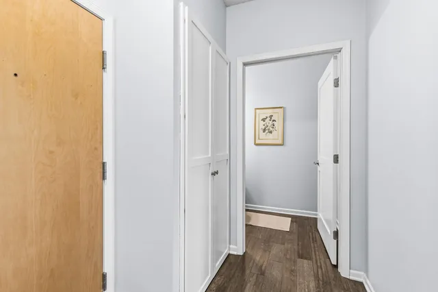 $319,000 | 2566 Ellis Avenue, Unit 405, St. Paul, MN 55114