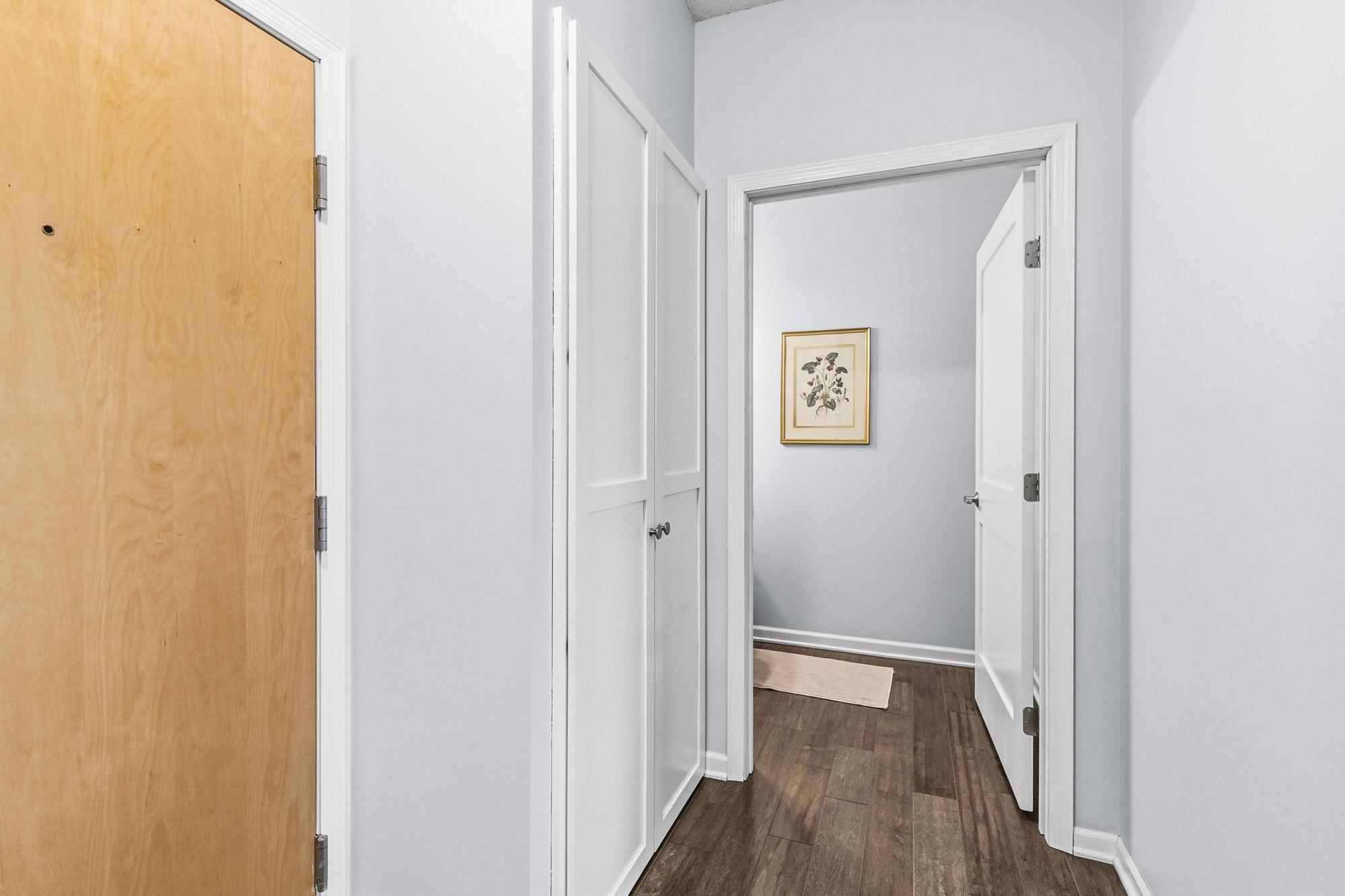 2566 Ellis Avenue, Unit 405 St. Paul, MN 55114 - Photo 6 of 19