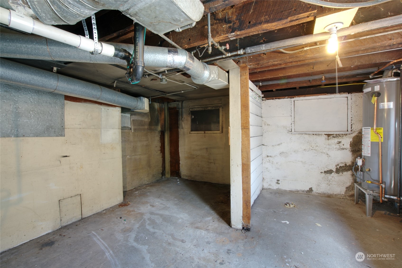 627 North Oakes Street Tacoma, WA 98406 - Photo 26 of 37 a view of storage and utility room
