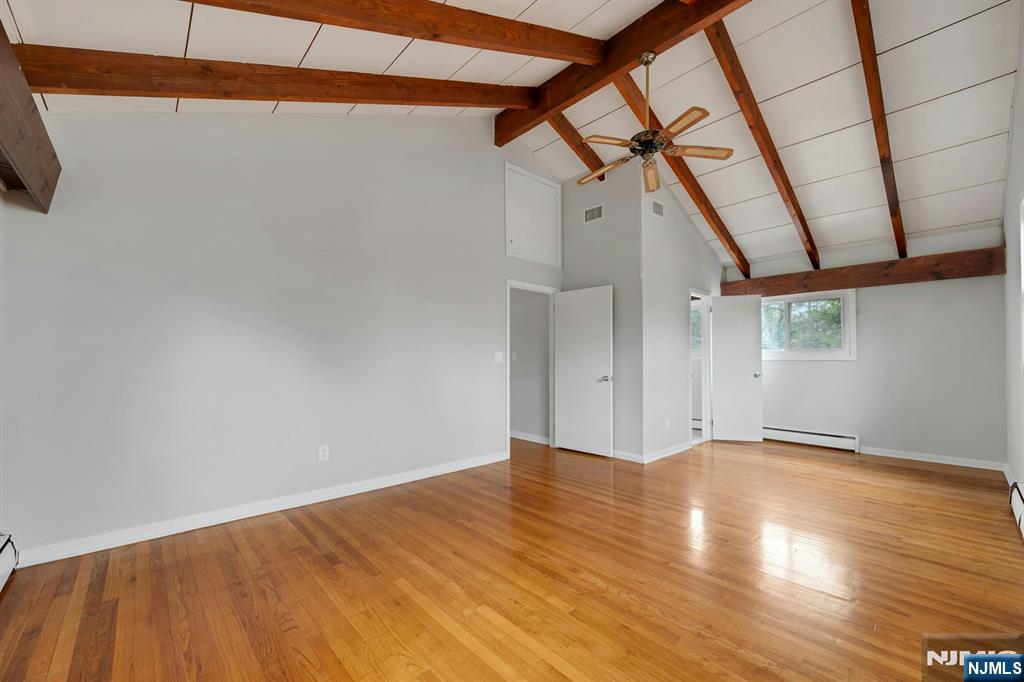 49 Pine Grove Road Berkeley Heights, NJ 07922 - Photo 14 of 29