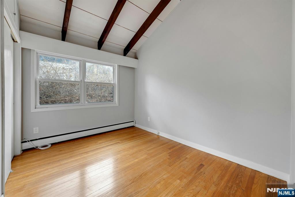 49 Pine Grove Road Berkeley Heights, NJ 07922 - Photo 10 of 29