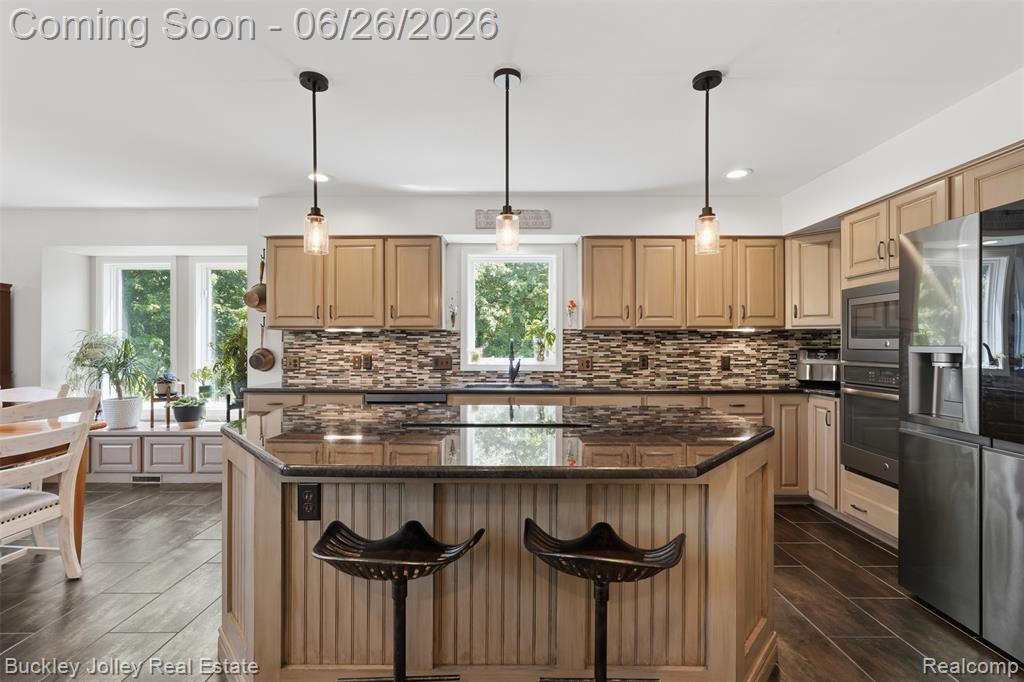 6132 Lange Road Howell, MI 48843 - Photo 4 of 50