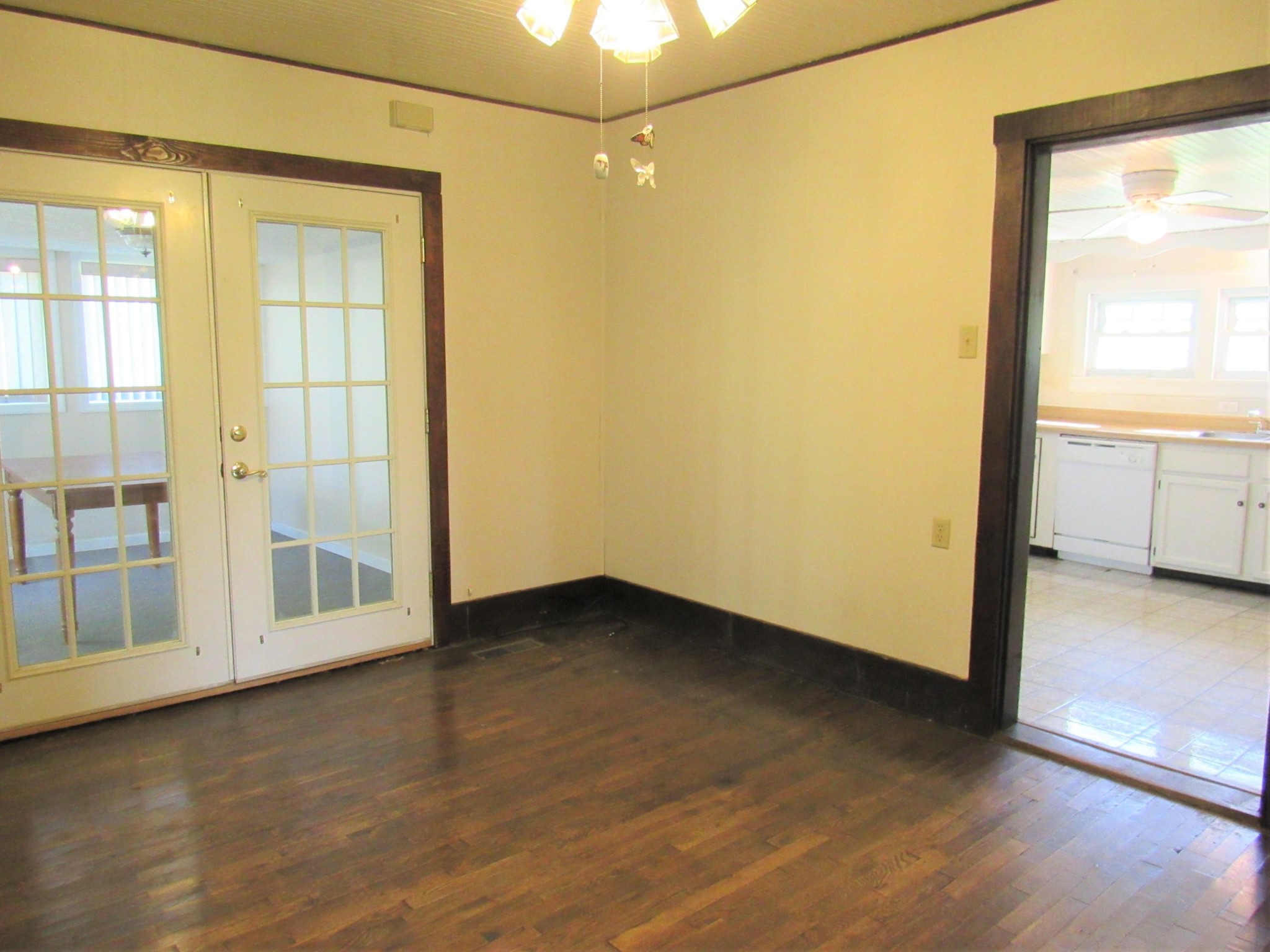 119 Andy Cooper Road Lancing, TN 37770 - Photo 12 of 35 a view of an empty room with a window