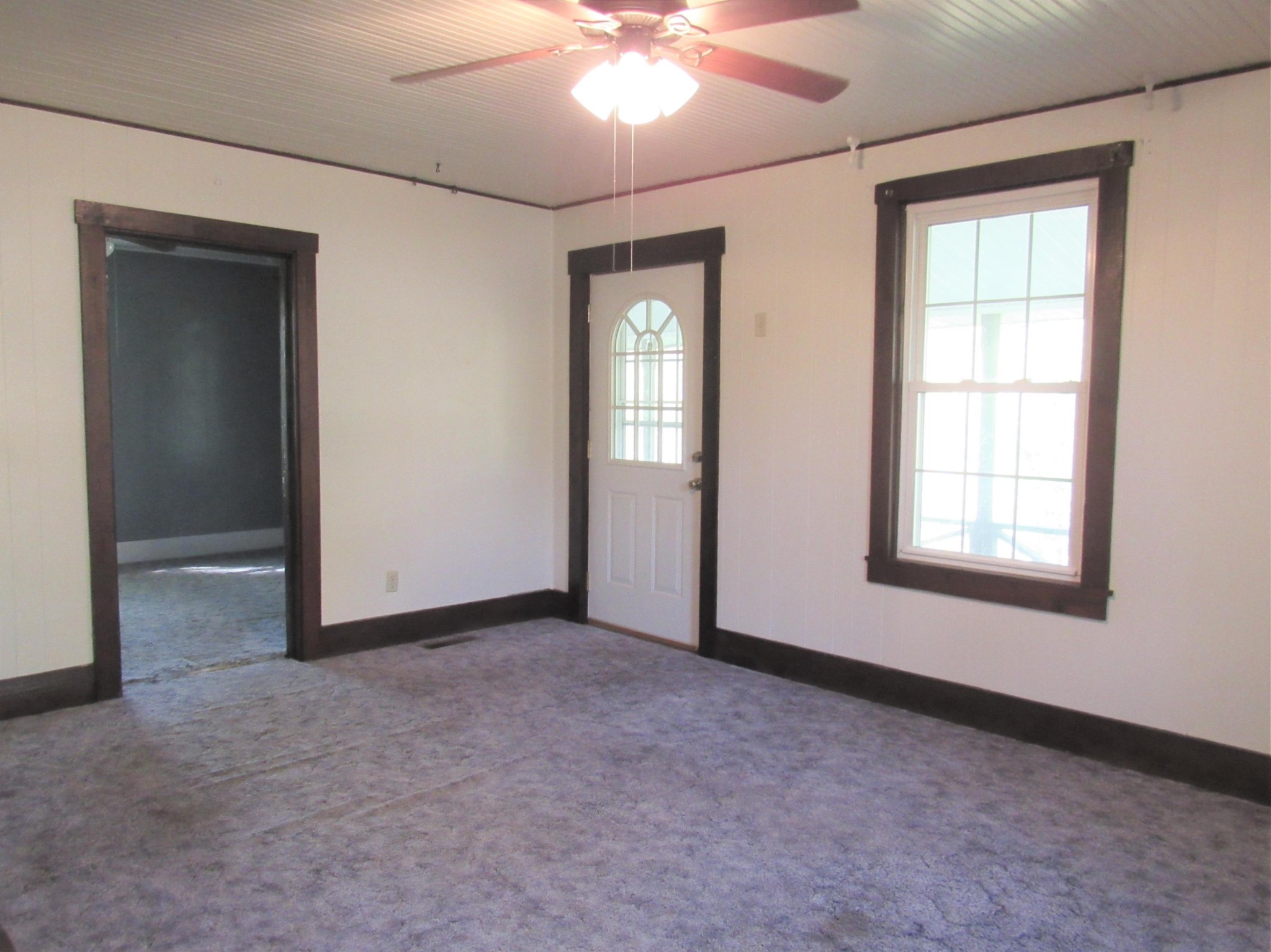 119 Andy Cooper Road Lancing, TN 37770 - Photo 16 of 35 an empty room with windows and closet