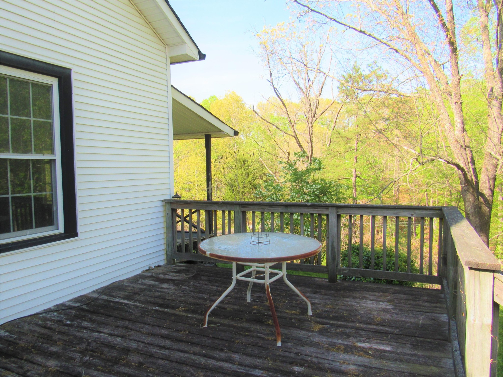 119 Andy Cooper Road Lancing, TN 37770 - Photo 35 of 35 a view of a chair in balcony